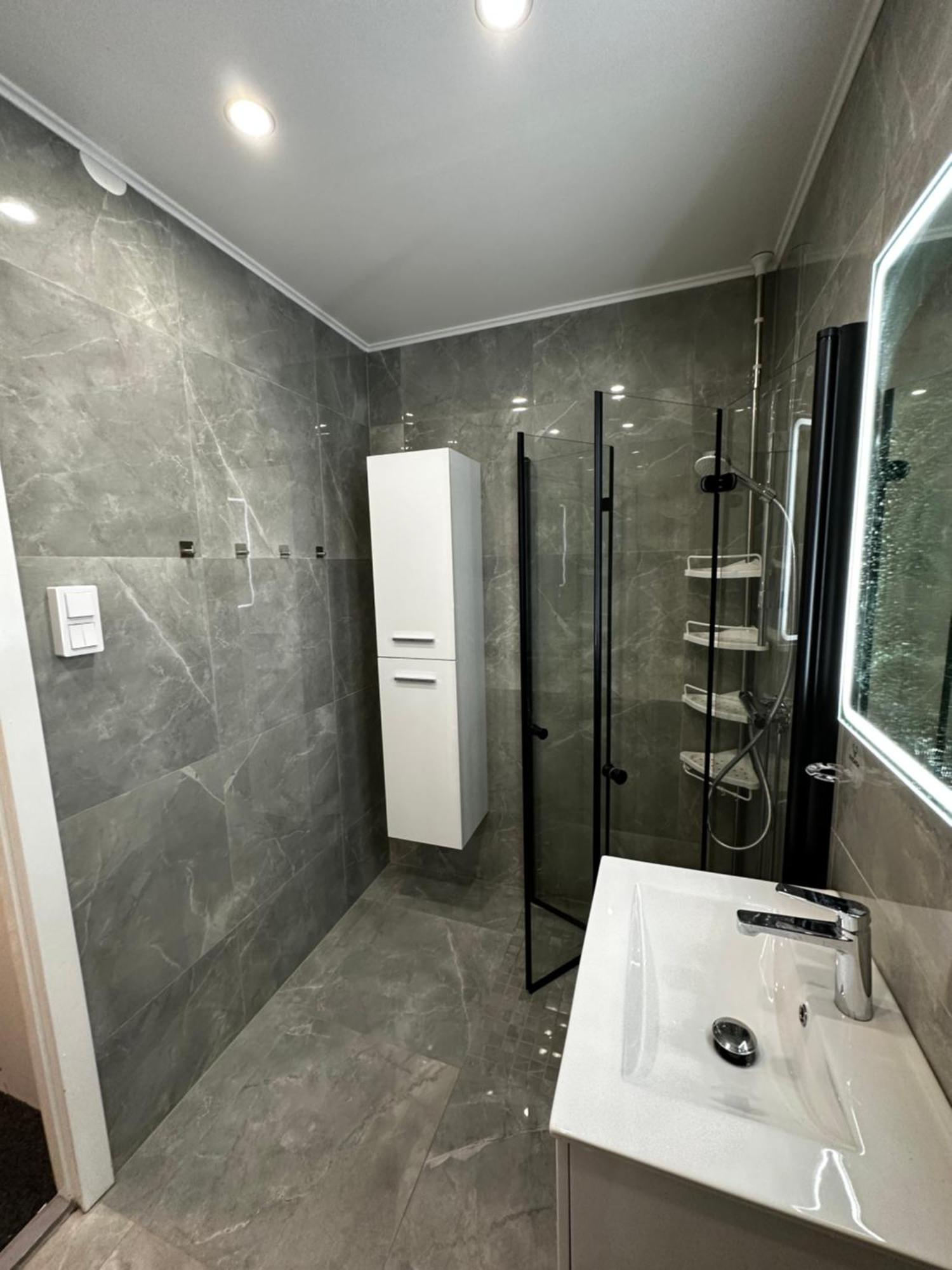 Luxurious 2-Room Apartment In Central Бурос Экстерьер фото